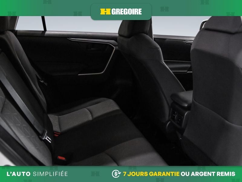 2022 Toyota Rav 4 White Saint-Eustache - photo #27