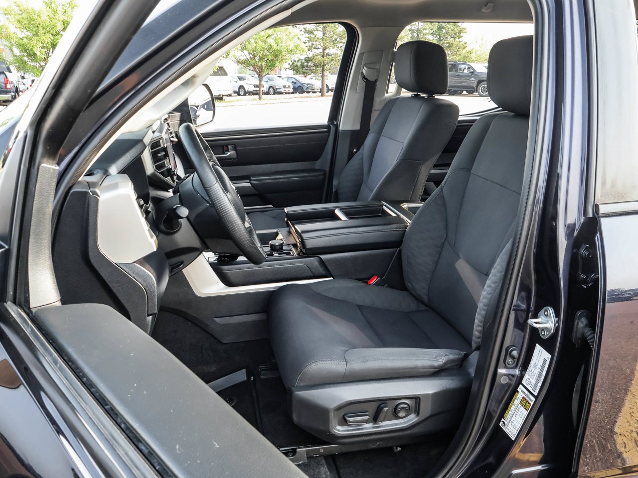 2023 Toyota Tundra 4x4 Crewmax SR Blue Sherwood Park - photo #13
