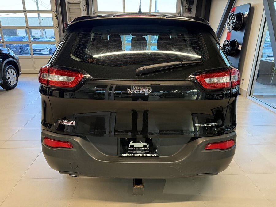 Jeep Cherokee Sport Traction avant, Attache remorque 2015 Noir
