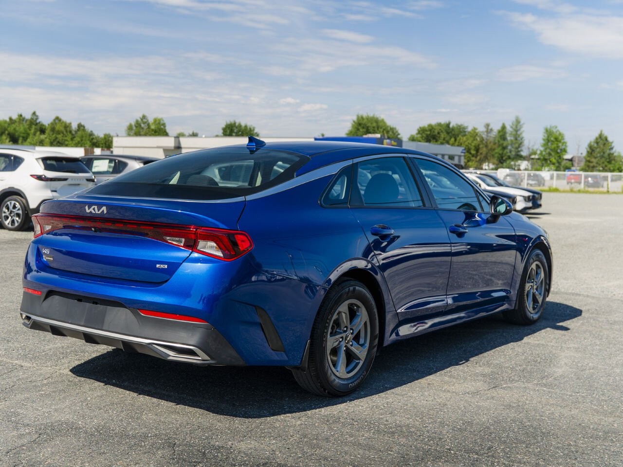 Kia K5 A25267 | LX TI BA 2023 Bleu Val-d'Or - photo #3