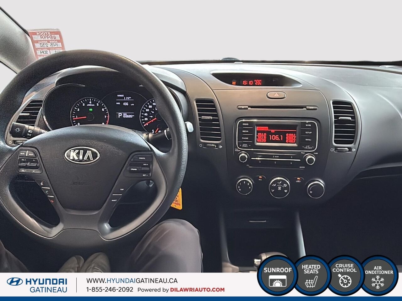 2014 Kia Forte LX+ berline 4 portes BA avec toit ouvrant Silver Ottawa & Gatineau - photo #7