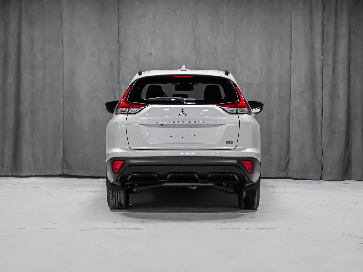 2026 Mitsubishi Eclipse Cross NOIR White Diamond Montreal - photo #3