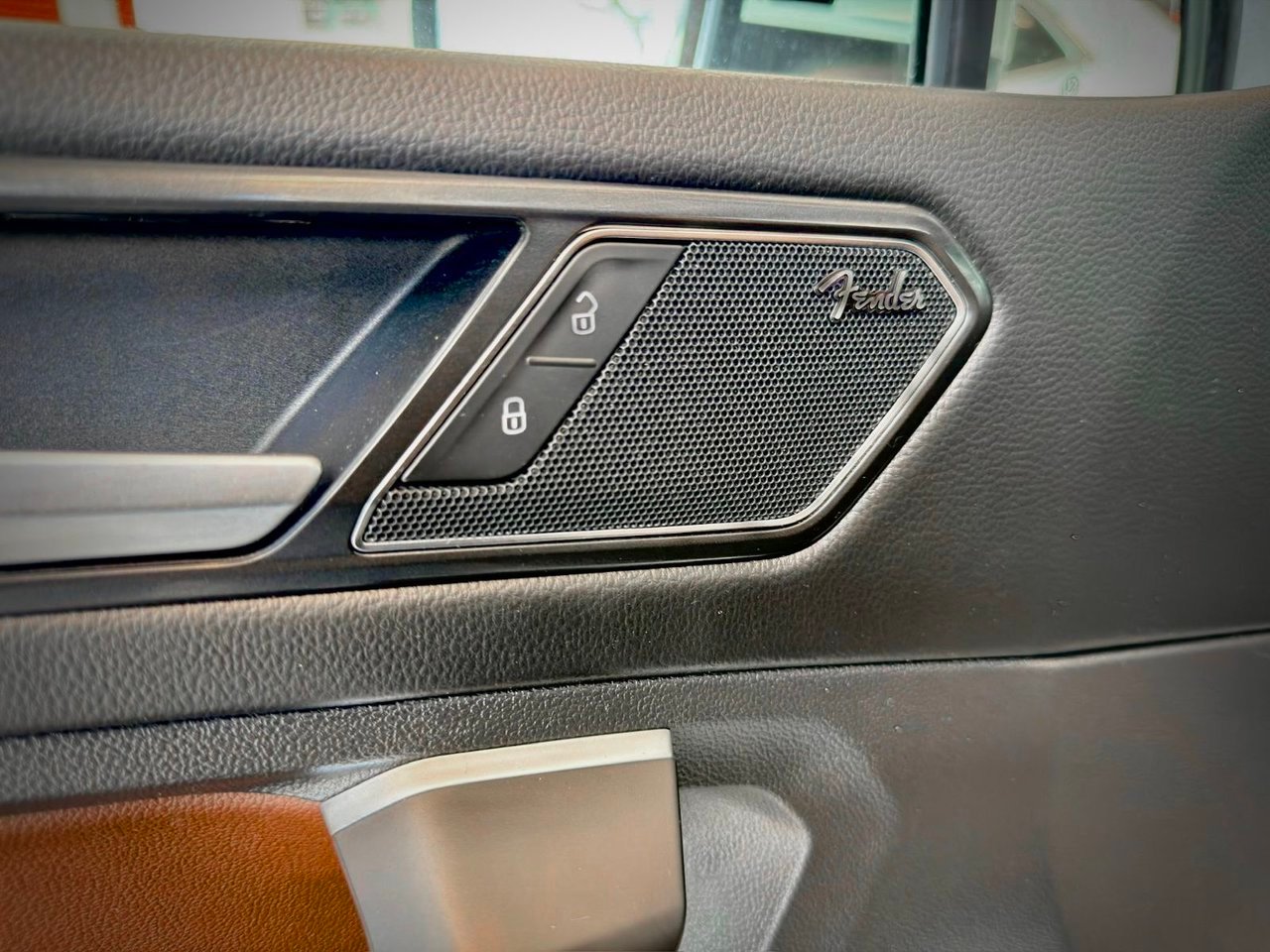 2024 Volkswagen Tiguan White Notre-Dame-des-Prairies - photo #30