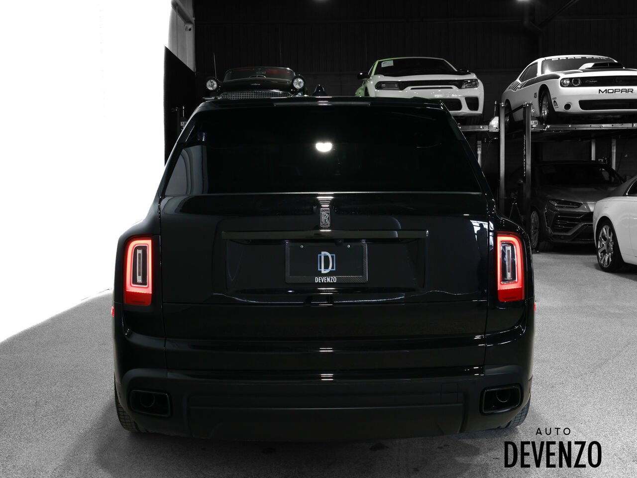 Rolls-Royce Cullinan 2023 Noir Saint-Eustache - photo #4