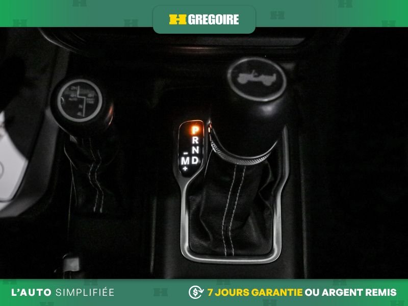 2021 Jeep Wrangler White Laval - photo #21