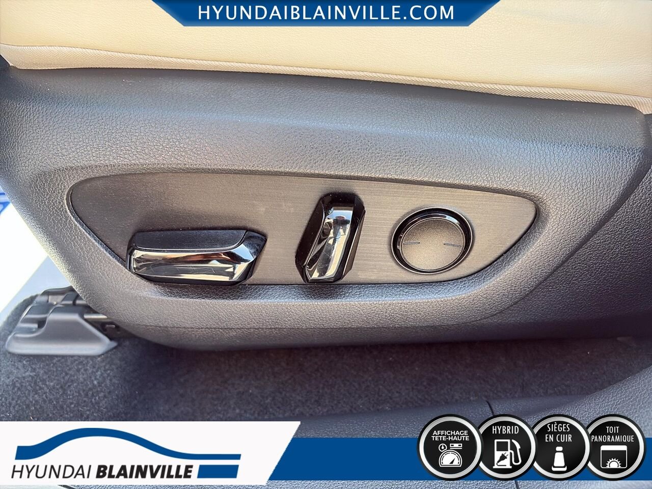 Lexus RX 2023 Blanc Blainville - photo #9