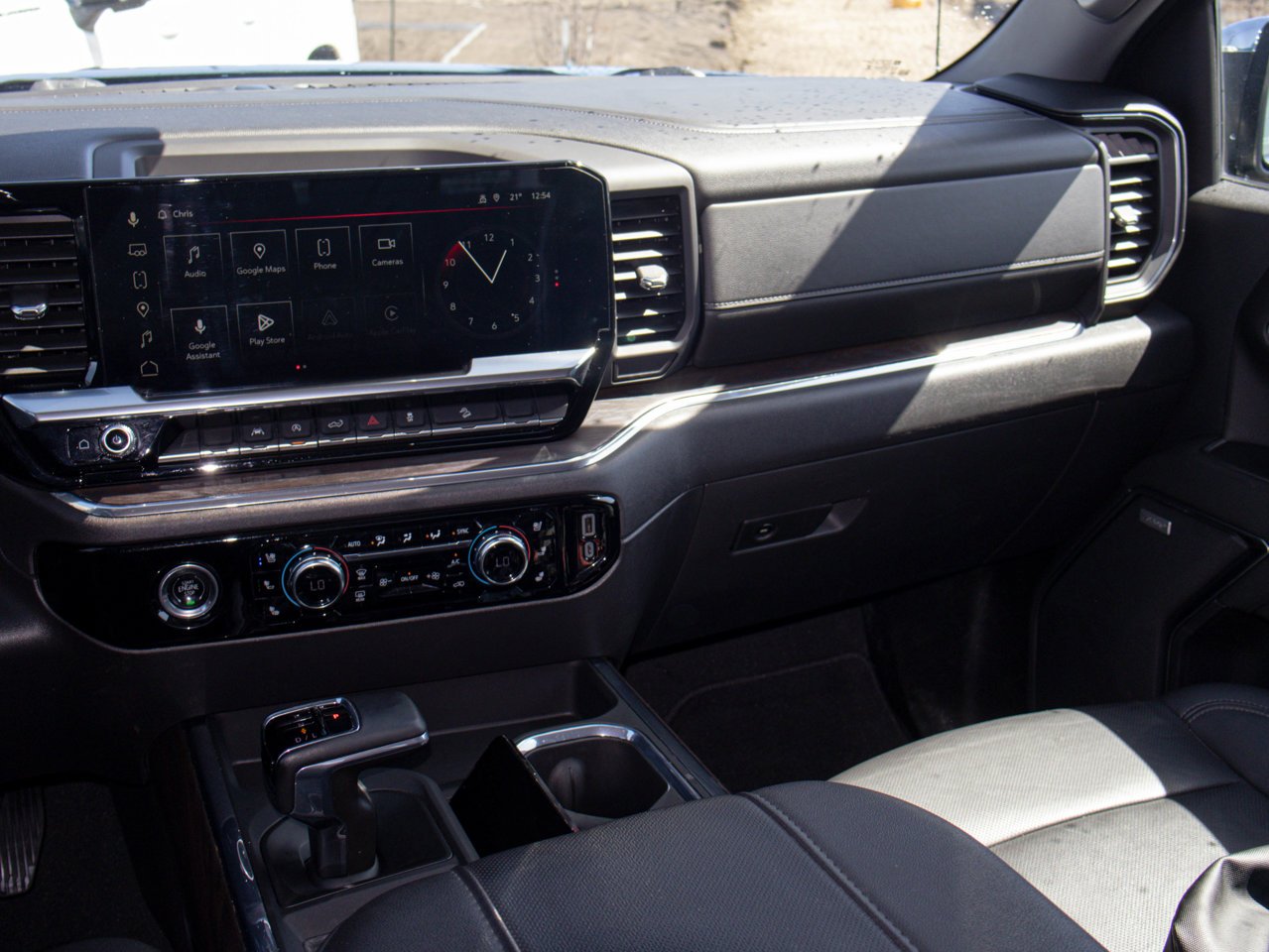2024 GMC Sierra 1500 4WD Crew Cab 147 SLT Grey Sherwood Park - photo #31