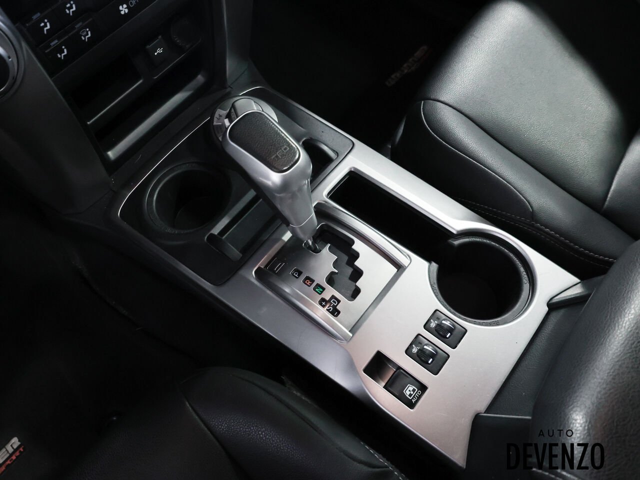 2022 Toyota 4Runner Grey Saint-Eustache - photo #20