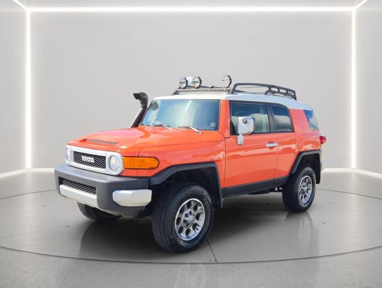 Toyota FJ Cruiser 2013 2013 Orange