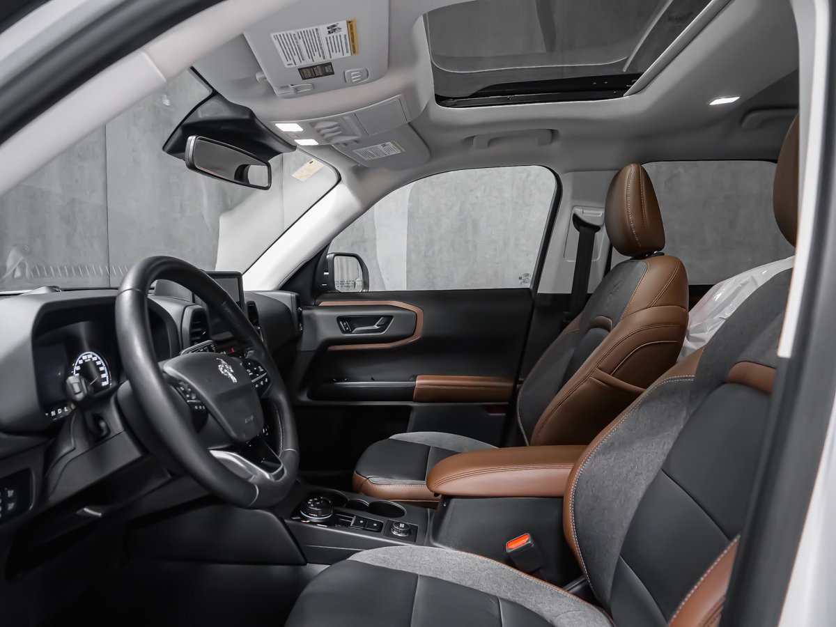 2023 Ford Bronco Sport OUTER BANKS 2 SET DE PNEU White Montreal - photo #13