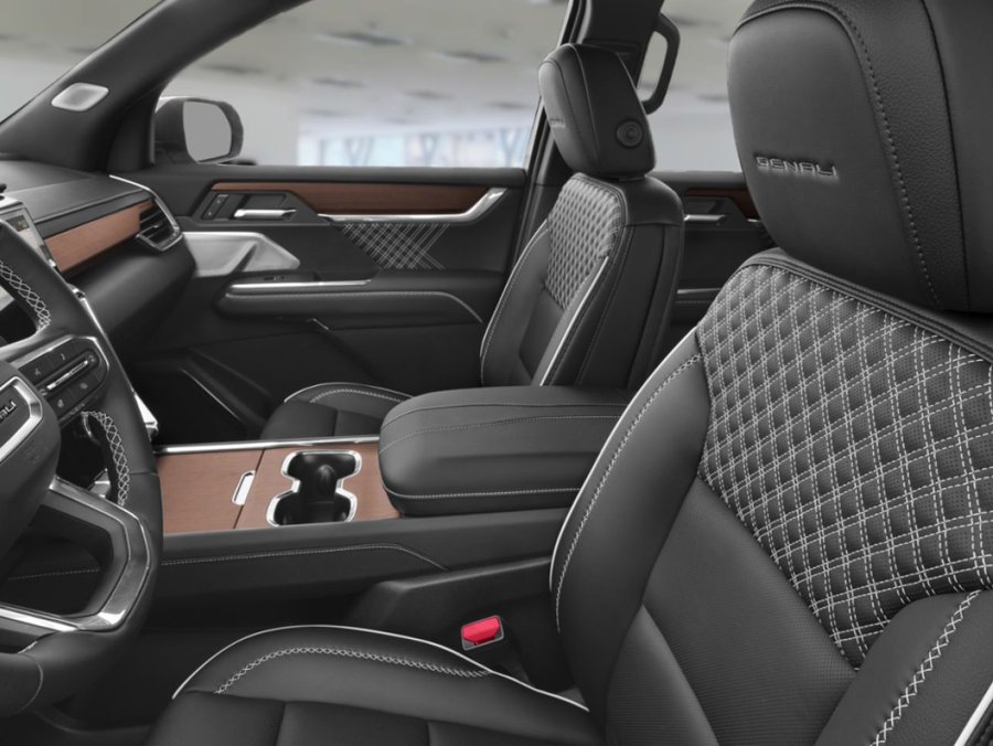 GMC Acadia Traction intégrale 4 portes Denali 2026 Argent métallisé
