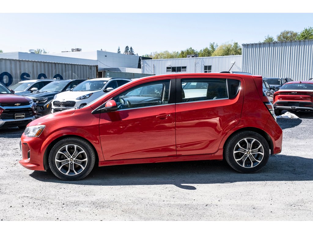 Chevrolet Sonic 2017 Rouge Gatineau - photo #2