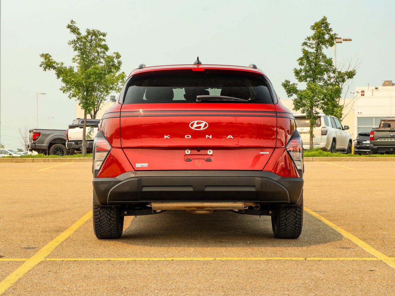2024 Hyundai Kona 2.0L Preferred AWD Red Sherwood Park - photo #6