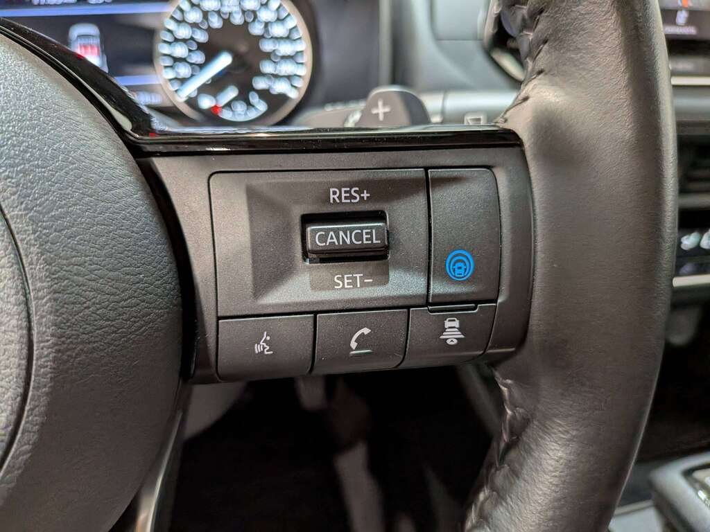 2023 Nissan Rogue AWD SV Moonroof Grey Val-David - photo #17
