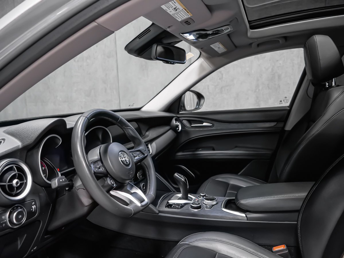 2021 Alfa Romeo Stelvio Sprint Grey Montreal - photo #12