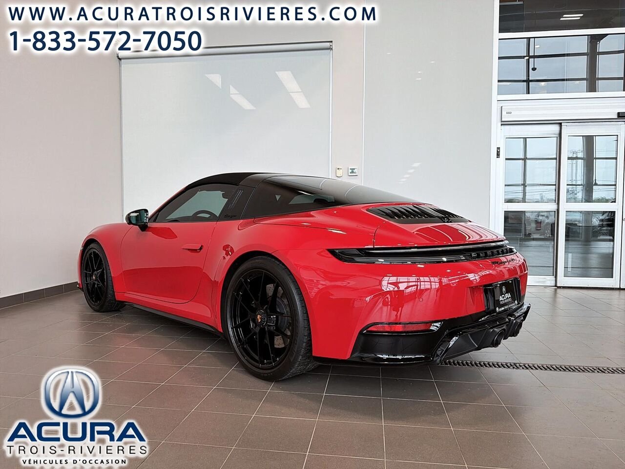 2026 Porsche 911 TARGA 4 GTS T-HYBRID Red Trois-Rivières - photo #13