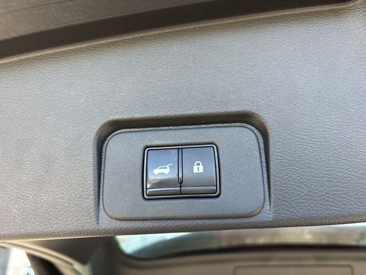 2023 Nissan Rogue SV Édition de minuit TI gray Montmagny - photo #9