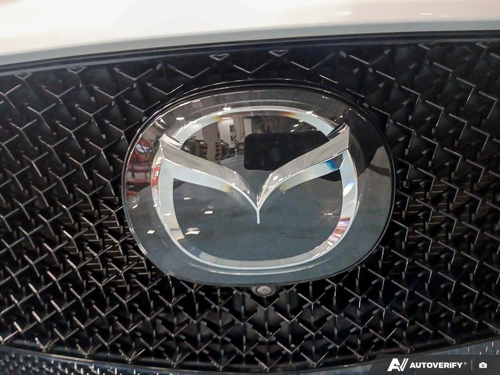 2021 Mazda CX-5 2601955A | Signature White Edmonton - photo #8