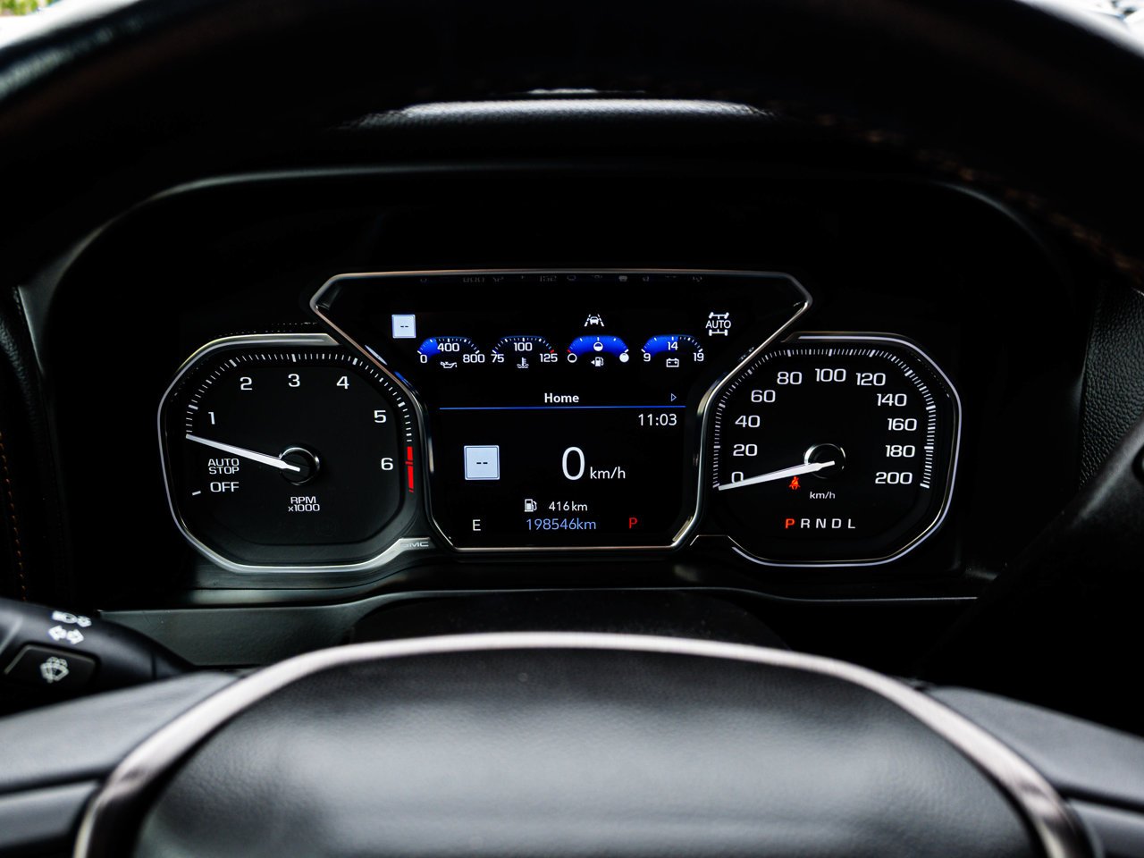 2019 GMC Sierra 1500 4WD Crew Cab 147 AT4 Blue Sherwood Park - photo #22