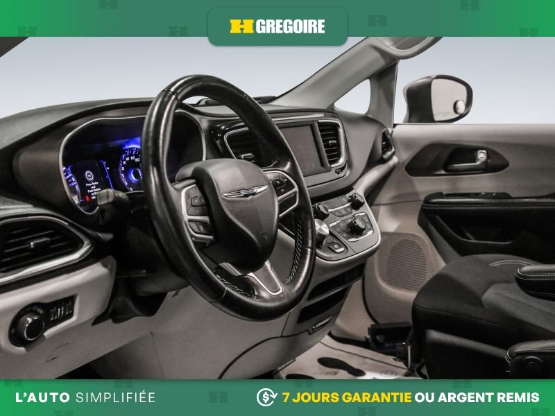 Chrysler Grand Caravan 726362A | SXT 2WD AUTO AC GR ELECT MAGS CAM RECUL BLEUTOOTH 2021 Argent Laval - photo #11