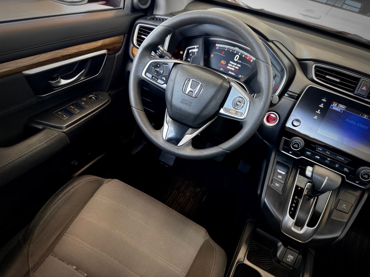 2017 Honda CR-V Red Notre-Dame-des-Prairies - photo #17
