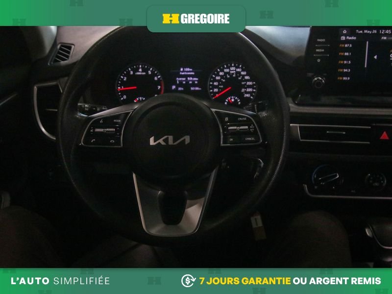 Kia Seltos 729814 | LX AWD AUTO A/C GR ELECT MAGS CAM RECUL BLUETOOTH 2023 Gris Laval - photo #15