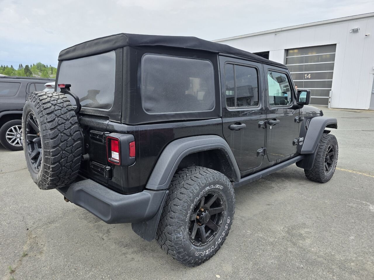 Jeep Wrangler Unlimited Sport 2018 Noir Rouyn-Noranda - photo #3