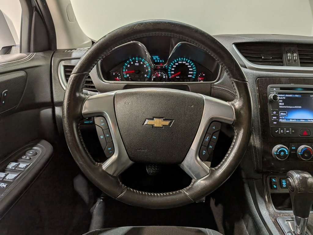 2017 Chevrolet Traverse AWD 4dr LT w/1LT White Val-David - photo #14