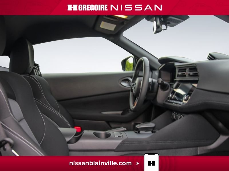 2025 Nissan Z Black Laval - photo #19