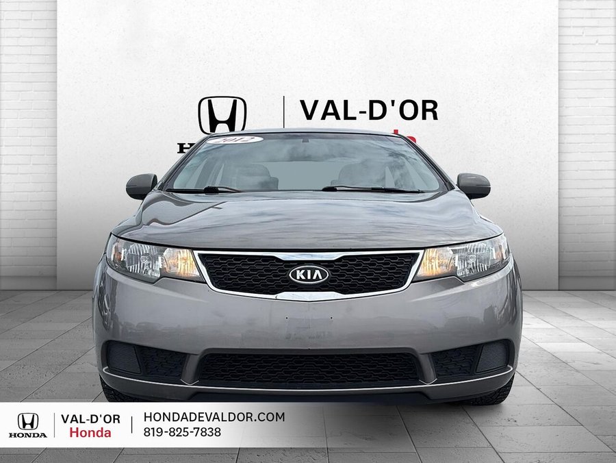 2012 Kia Forte 2012 Beige