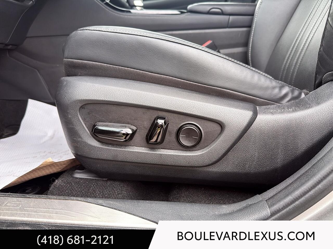 Lexus NX 19396A 2023 Argent Québec - photo #9