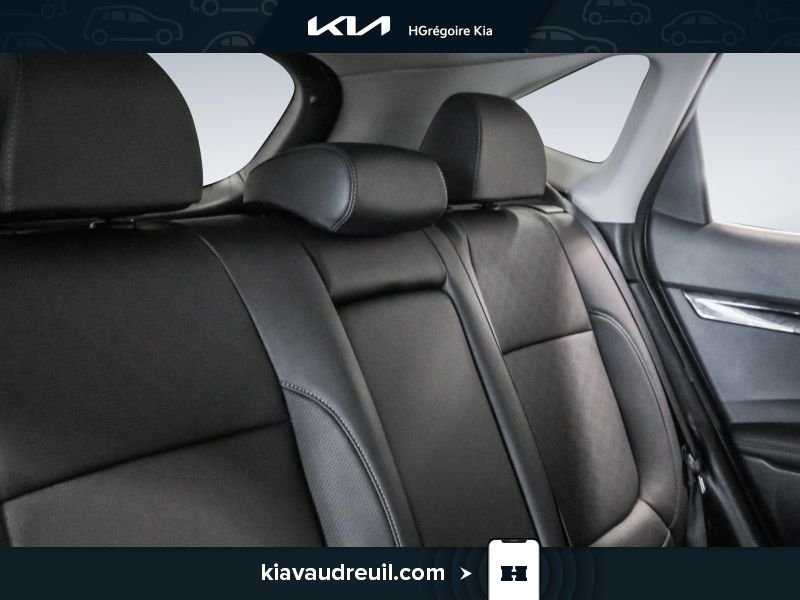 2023 Kia Seltos Silver Laval - photo #27
