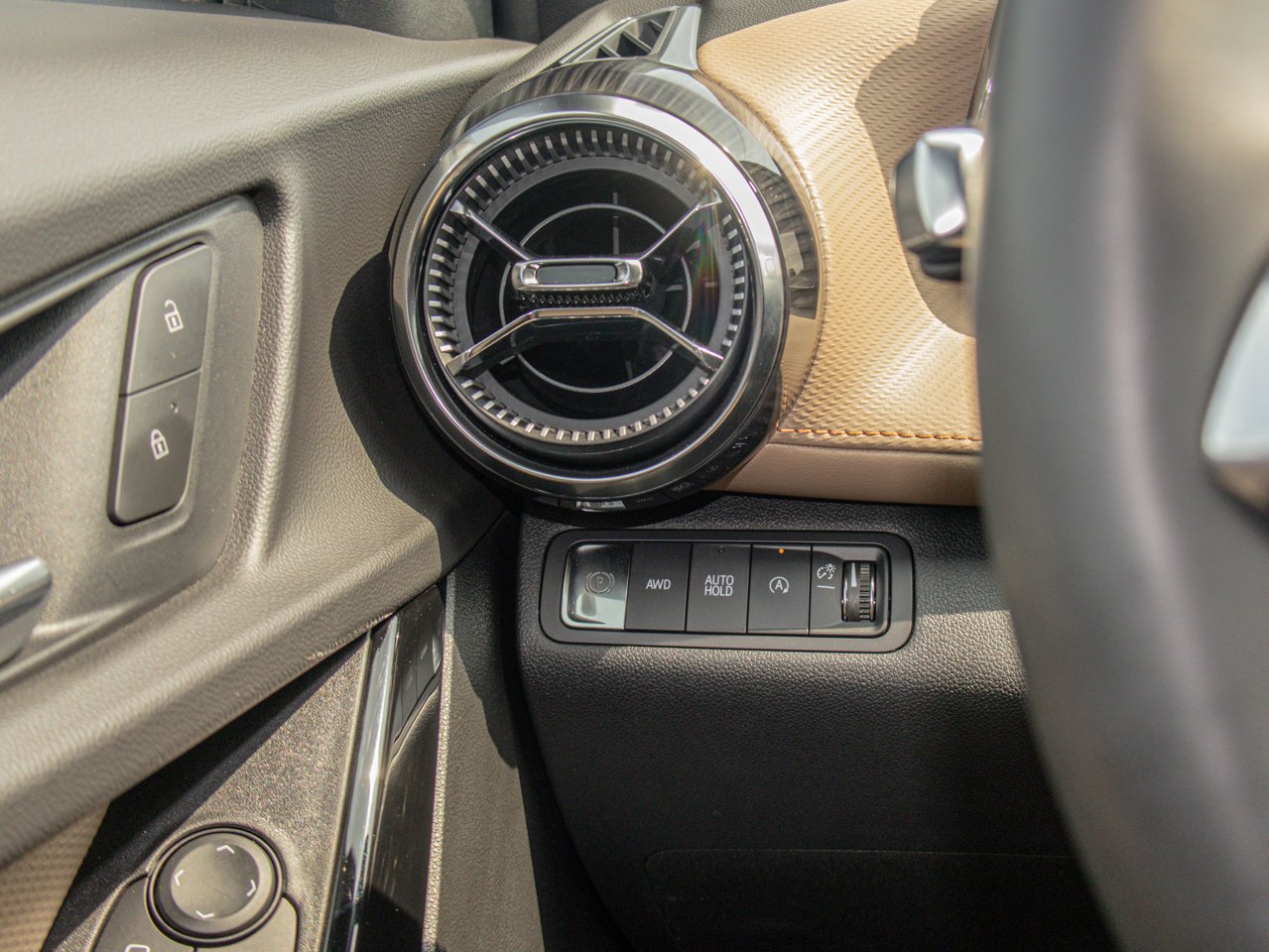 2025 Chevrolet Equinox AWD 4dr ACTIV Black Sherwood Park - photo #20