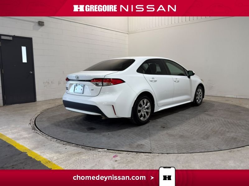 2021 Toyota Corolla White Laval - photo #10