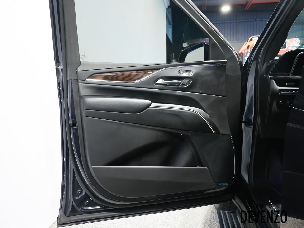 Cadillac Escalade 2024 Gris Saint-Eustache - photo #11