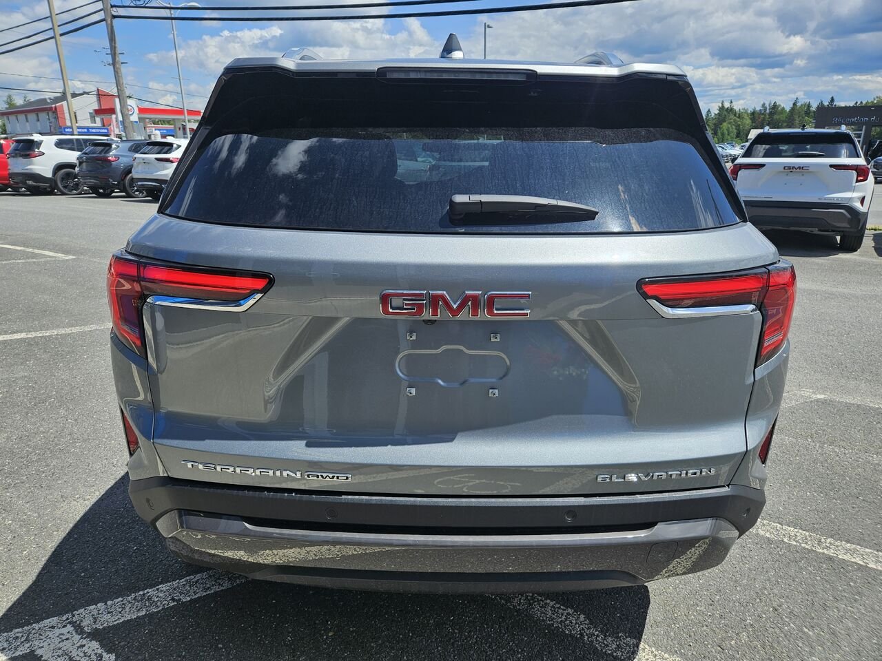 2027 GMC Terrain Élévation 4 portes TI Sterling Metallic Thetford Mines - photo #6