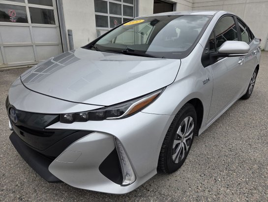 2022 Toyota PRIUS BRANCHABL 2022 Classic Silver Metallic
