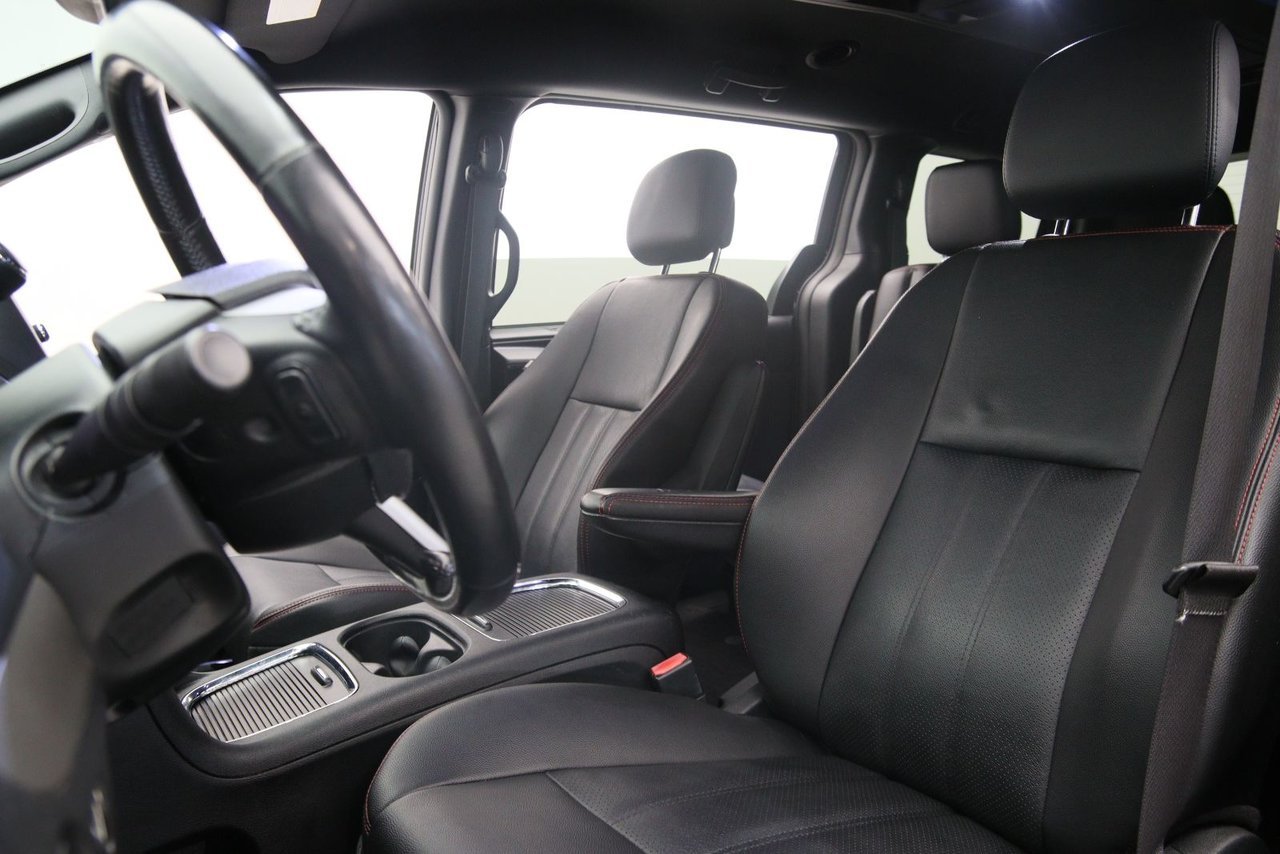 Dodge Grand Caravan NIV 2C4RDGEG1LR202544 2020 Noir Chicoutimi - photo #5