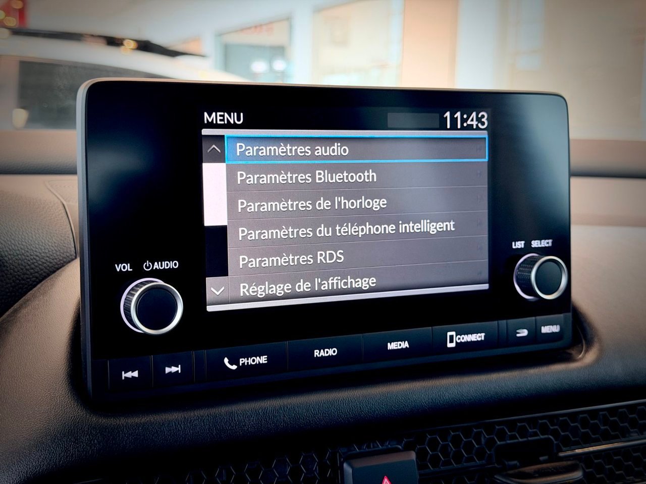 2024 Honda HR-V Black Notre-Dame-des-Prairies - photo #23