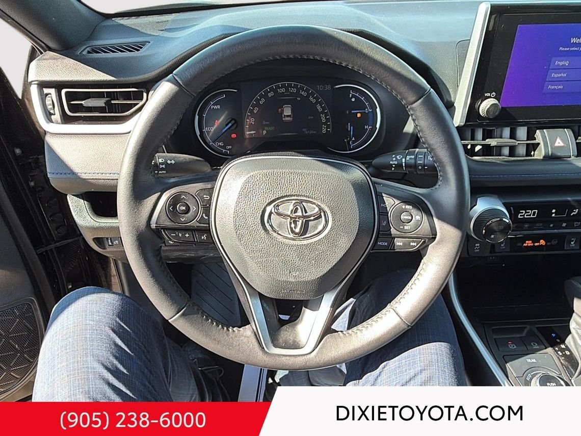2023 Toyota RAV4 Power Sunroof, Heated Seats, Alloy Wheels, Heated Steering Wheel, Bluetooth Midnight Black Metallic Mississauga - photo #6
