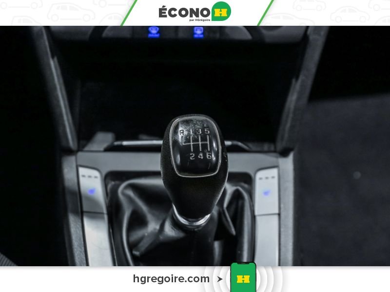 2017 Hyundai Elantra Grey Laval - photo #16