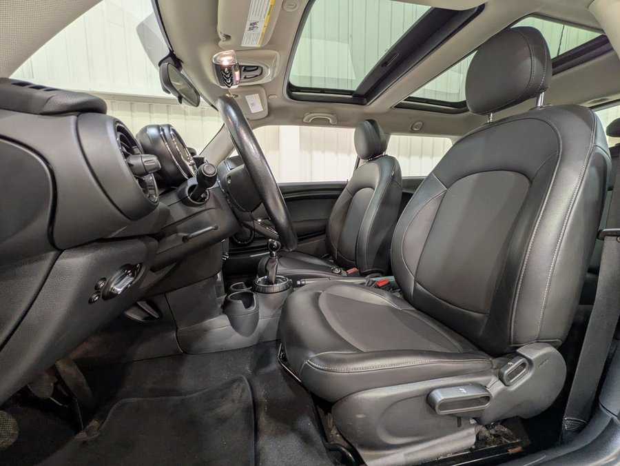 MINI Cooper Hardtop 3dr HB 2015 Bleu