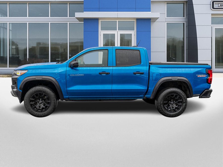 Chevrolet Colorado Trail Boss cabine multiplace 4RM 2023 Bleu