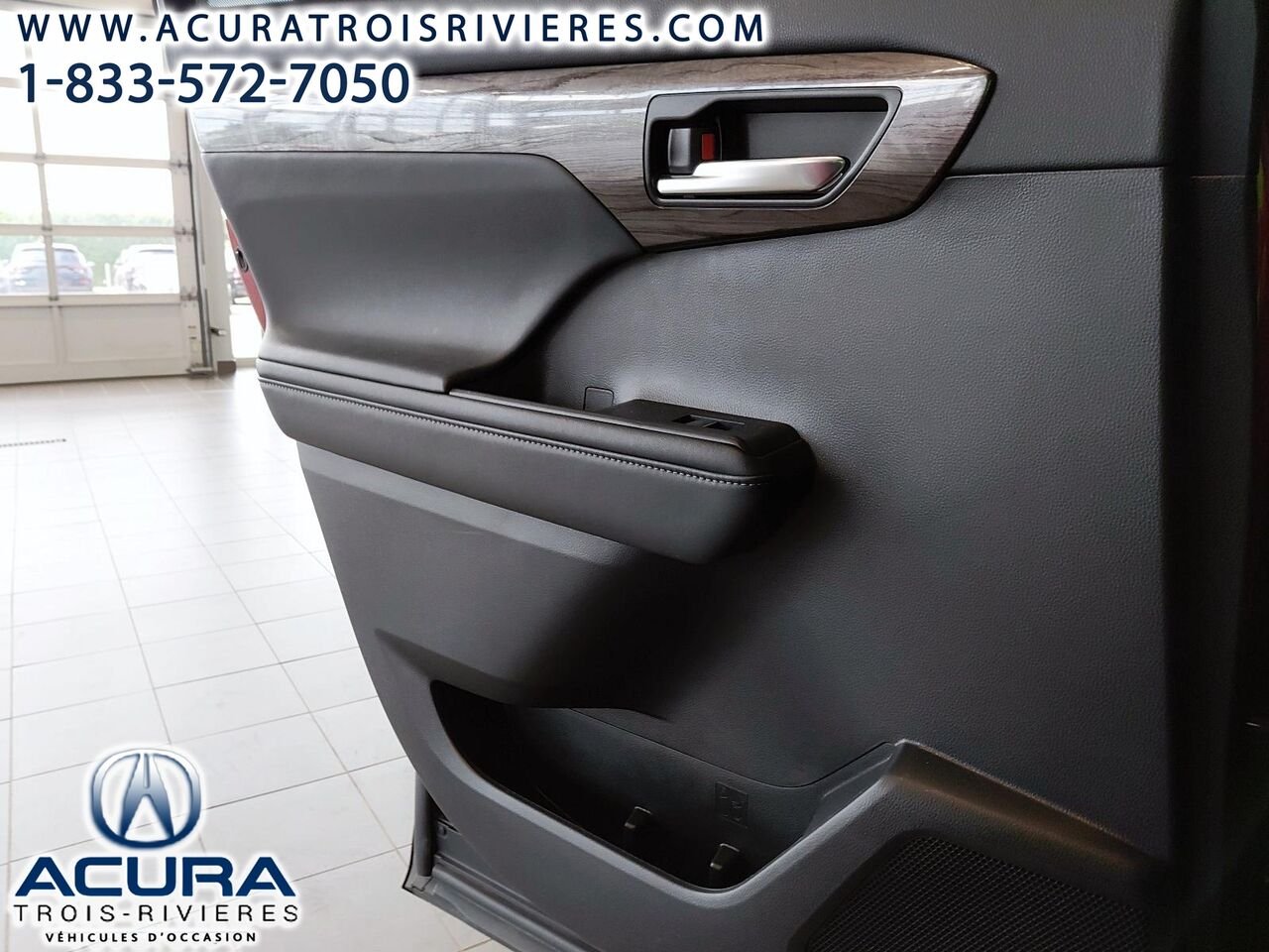 2023 Toyota Highlander Hybrid Red Trois-Rivières - photo #33