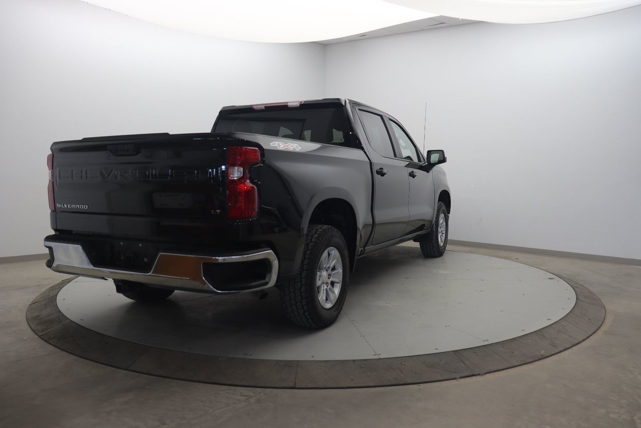 Chevrolet Silverado 1500 NIV 2GCUKDED4S1122348 2025 Noir Chicoutimi - photo #3