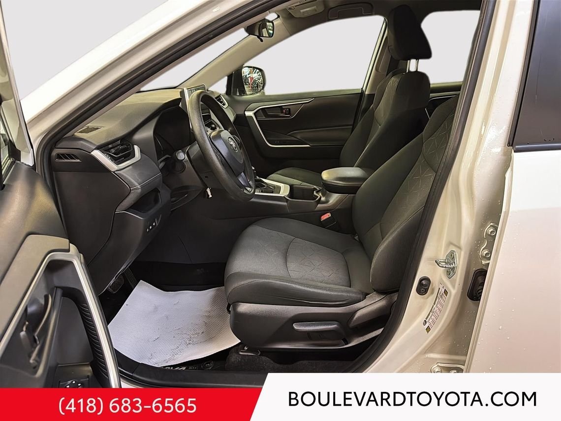 Toyota RAV4 531707-82 | LE, AWD 2024 blanc Québec - photo #25
