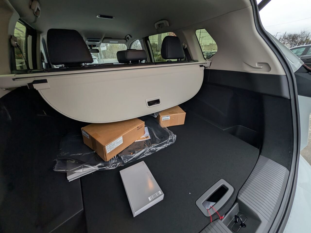 NISSAN Rogue ROGUE ROCK CREEK 2026 Blanc Everest nacré triple couche Châteauguay - photo #9