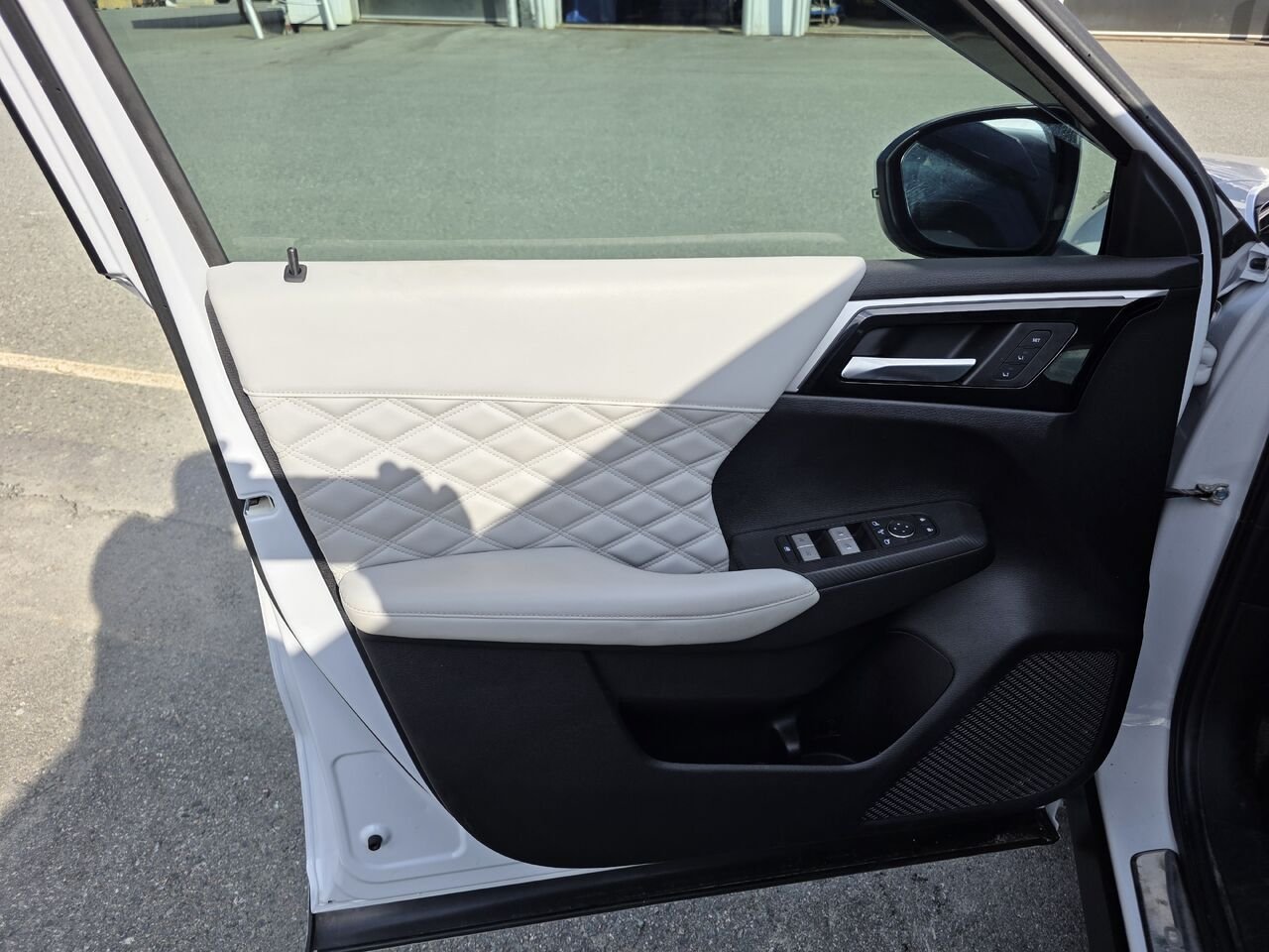 2022 Mitsubishi Outlander GT S-AWC White Rouyn-Noranda - photo #10