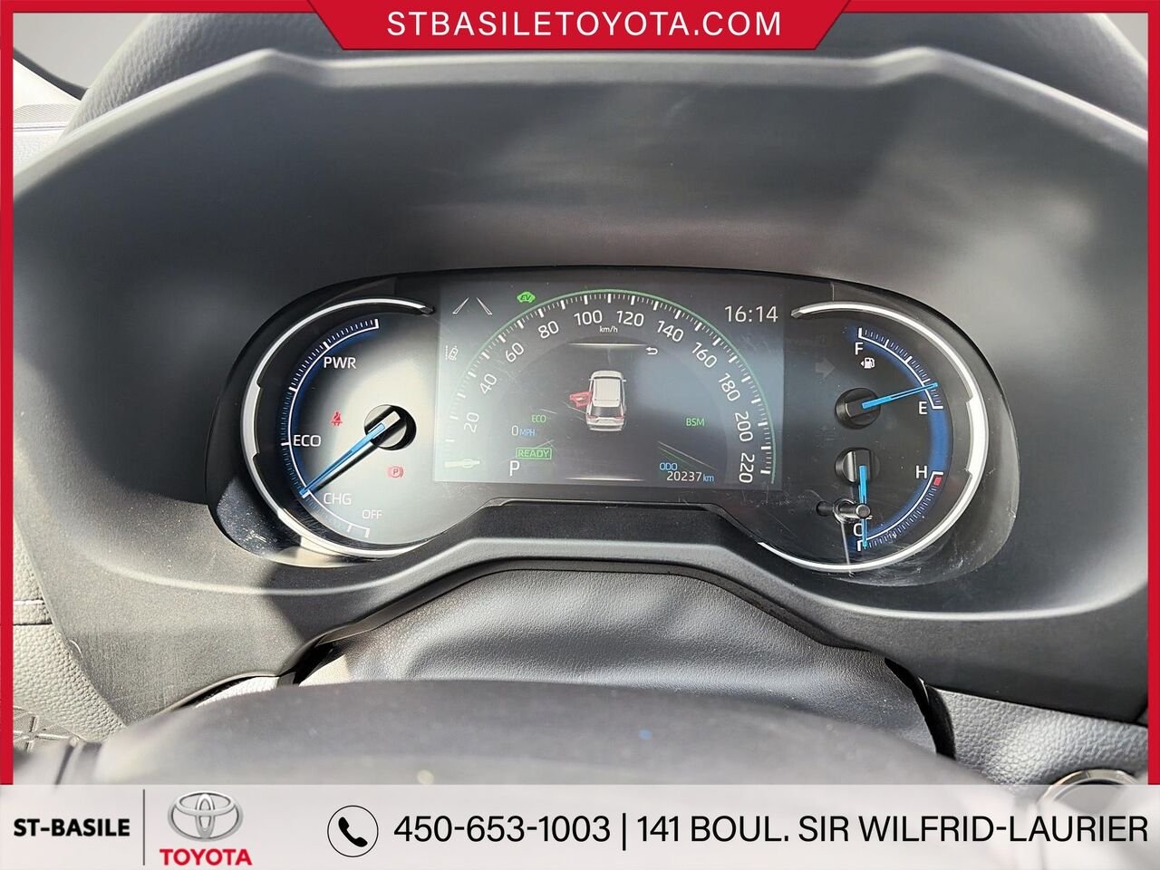 Toyota RAV4 Hybride 2025 Ciel argent métallisé Saint-Basile-le-Grand - photo #16