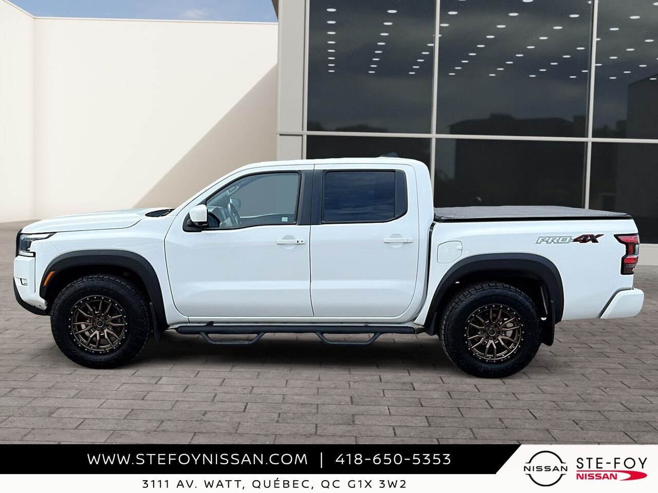 Nissan Frontier PRO-4X 2023 Blanc Ste-Foy - photo #4